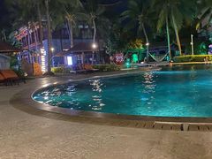 -三亚亚龙湾雅高美爵酒店