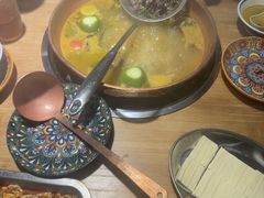 -洱火云南酸菜牛肉火锅(石景山当代商城店)