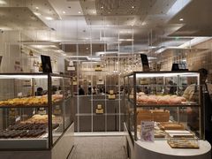 面包甜点陈列柜-奈雪的茶(市百一店)