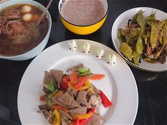 -爱月宝月嫂·育儿嫂(哈尔滨总店)