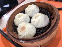 -老西白点心店