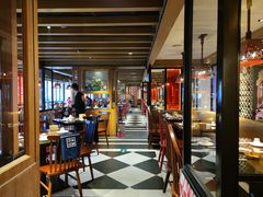 大堂-江边城外烤全鱼(方庄时代购物中心店)