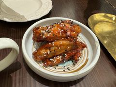 -秘密旅行Bonjour(黑金冠 江南西店)