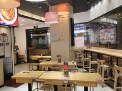 -魔都三兄弟酸辣粉·蘸卤炸串(虹桥万科店)