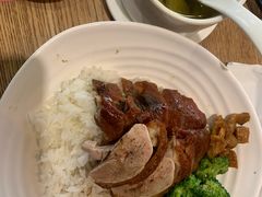 -裕记烧腊连锁餐饮(国商分店)