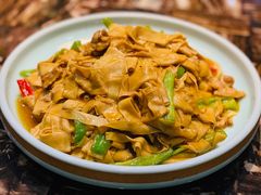 -老三骨头馆(白桦东路店)