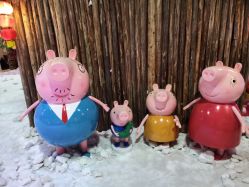 -圣名游乐城冰雪大世界