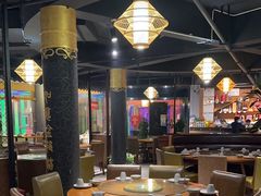 -盐帮食坊•小河帮川菜(四川师大店)