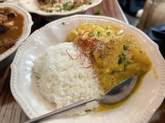 厚椰黄油咖喱鸡饭-CowCow其其·牛杂咖啡公司(六运店)