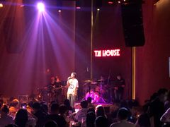 -TZ House音乐现场(来福士中心店)