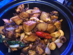 -钳真多钓虾馆·小龙虾海鲜烧烤(九六广场店)