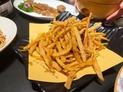 干煸藕丝-知楚•精致湖北菜(武商MALL店)