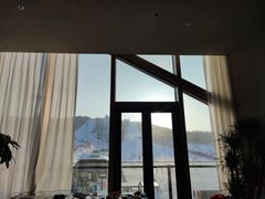 -东北亚滑雪场