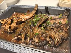 -老长沙湘菜馆(凤凰路店)