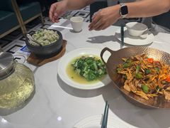 -黄弟大排档·湖南菜·小龙虾·小海鲜(凯旋北路店)