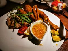 -青叶202都市餐厅(迪诺水镇店)