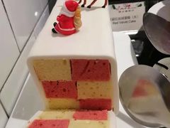 -昆山琶拉帝诗酒店·河畔咖啡厅Riverside Cafe