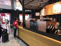 -星巴克(西安机场1店T3到达店)