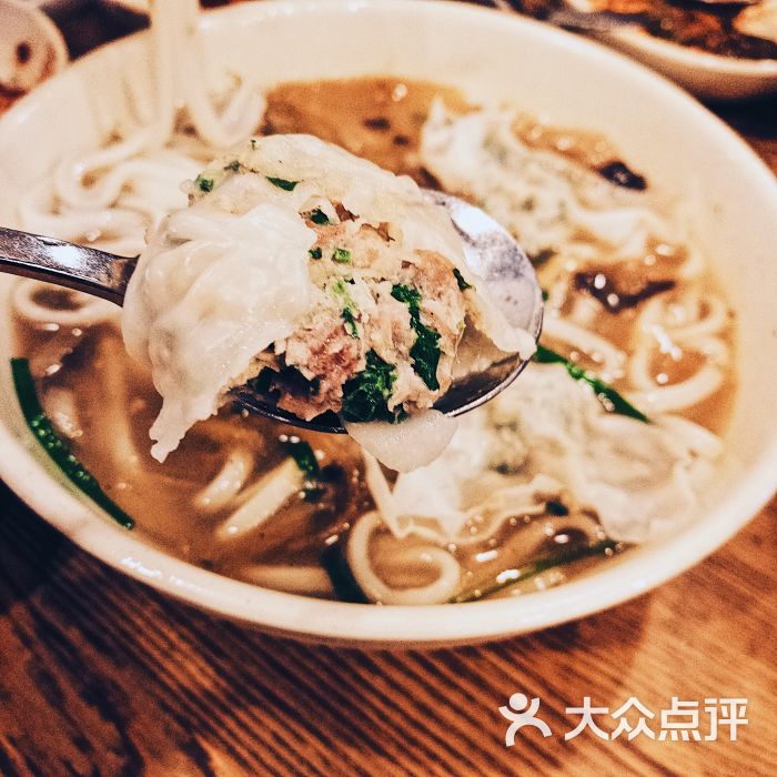 明洞饺子图片 - 第1张