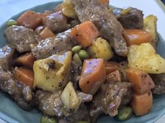 鲜菠萝牛肉粒-深海中餐厅(国家海洋博物馆店)