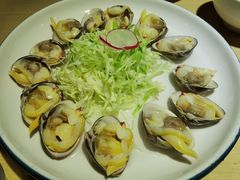 -关东小磨东北菜(上海长风大悦城店)