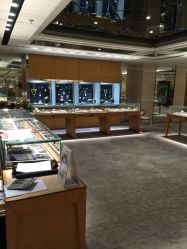 -北京七彩云南翡翠珠宝旗舰店(月坛店)