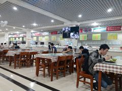 大堂-武汉大学工学部一食堂