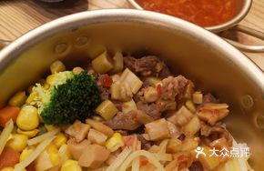 Spicy Beef and Bamboo Shoot Rice