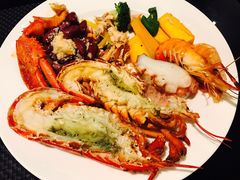 -圣丰索菲特·2 On 988 Café 自助餐厅