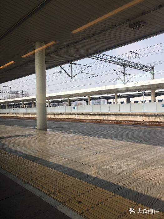 六安火车站图片