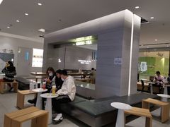 -喜茶(杭州滨江宝龙店)