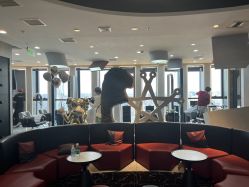 -TOP HAIR SALON