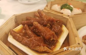 Stewed Chicken Feet with Universal Sauce