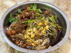 -灵山卢梅燕粉店