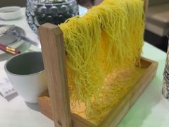 -洪氏嗨捞·广东猪肚鸡·椰子鸡火锅(西咸万象城店)