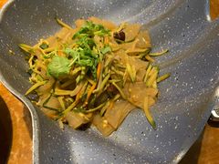 -95号酱骨·一块豆腐(展春园西路店)