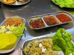 -马路牙子地桌烤肉(工体店)