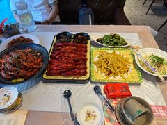 -肥肥虾庄·金牌油焖大虾(首义路店)