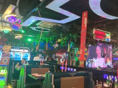 -路边边.炒菜烧烤.音乐餐厅(良乡长虹店)