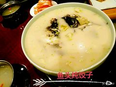 鱼头炖饺子-临沂荣华大酒店