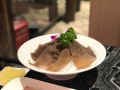 -热火朝天鲜切牛肉火锅(南强街巷店)