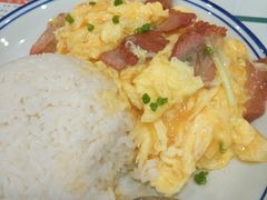滑蛋叉烧饭-小龍鳳餐室(番禺路店)