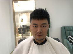 -发饰美男士增发补发假发定制店