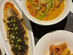-港丽餐厅(高德置地店)