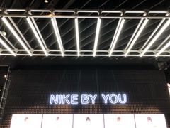 -NIKE品牌体验店(南京东路店)