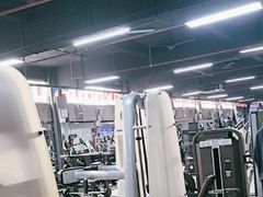 -星动力健身俱乐部(新塘店)