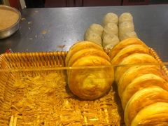 -食上东新街美食街区(民乐新都会店)