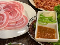 肥瘦相间-韩风烤牛肉冷面店