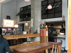 大堂-知亘茶食