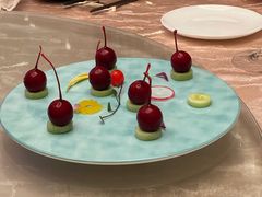 樱桃鹅肝-东海朗廷酒店-唐阁T’ANG COURT 中餐厅